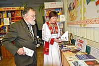 В Канашском районе сегодня проходит межрегиональный фестиваль "Зов Сеспеля" (фото №20).