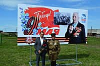 В Канашском районе в торжествах в честь Дня Победы принимал участие заместитель Председателя Кабинета Министров Республики - министр сельского хозяйства С.В. Павлов (фото №4).