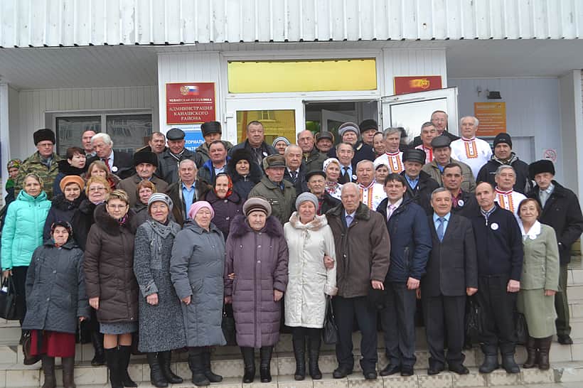 В Канашском районе торжественно отметили 30-летие со дня образования районной ветеранской организации.