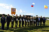 В Канашском районе в торжественной обстановке закрылась одна из самых ярких страниц школьной жизни - финальные игры юнармейского движения "Зарница" и "Орленок" (фото №1).