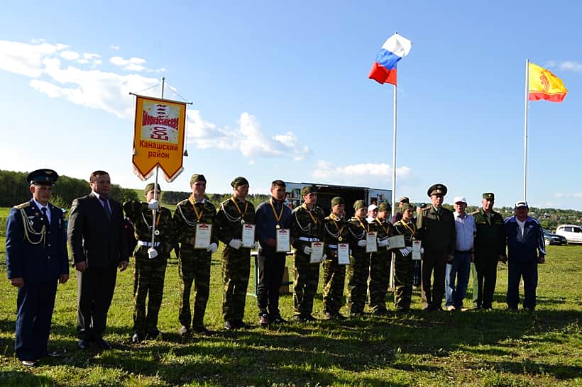 В Канашском районе в торжественной обстановке закрылась одна из самых ярких страниц школьной жизни - финальные игры юнармейского движения "Зарница" и "Орленок".