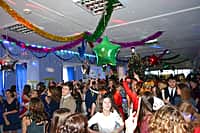 В Канашском районе впервые проведен Новогодний молодежный бал (фото №27).