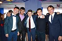 В Канашском районе впервые проведен Новогодний молодежный бал (фото №28).