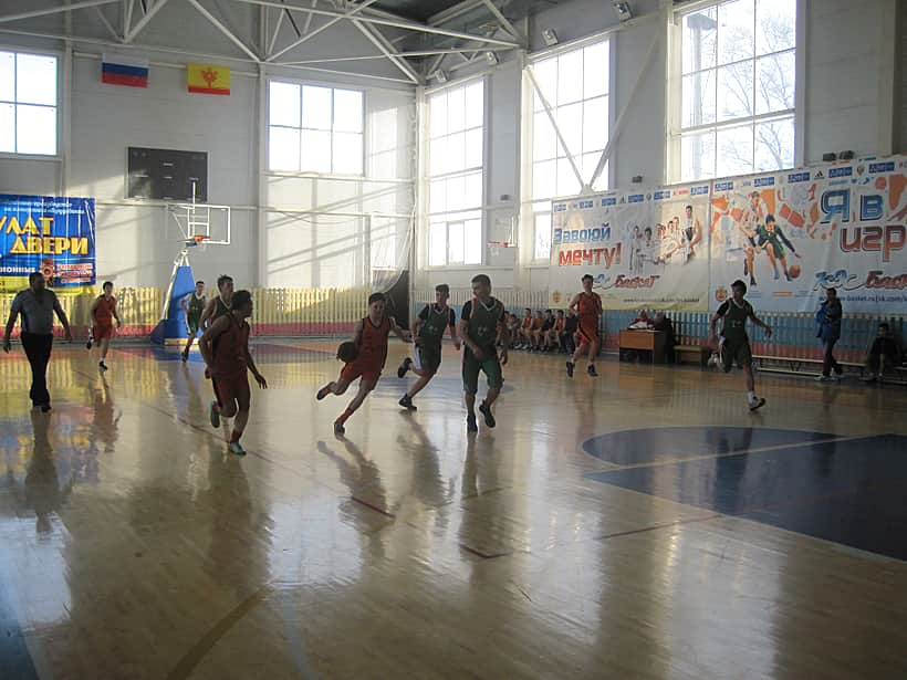 Команда девушек города Канаша выходит в четвертьфинал Школьной баскетбольной лиги «КЭС-БАСКЕТ» в Чувашии сезона 2016-2017 гг.