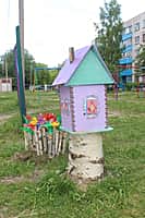 Комиссия осмотрела дворы-участники канашского городского конкурса "Лучший двор - 2016" (фото №26).