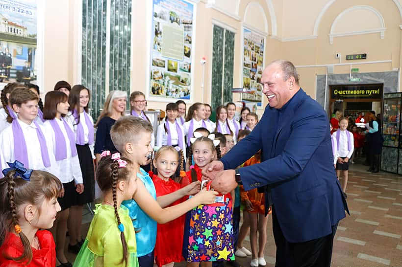 Лесун проинспектировал объекты РЖД в Канаше.