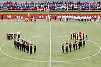 Акция по развертыванию самого большого Государственного флага России площадью 3 750 квадратных метров прошла в Канаше (фото №14).