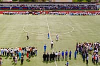 Акция по развертыванию самого большого Государственного флага России площадью 3 750 квадратных метров прошла в Канаше (фото №15).