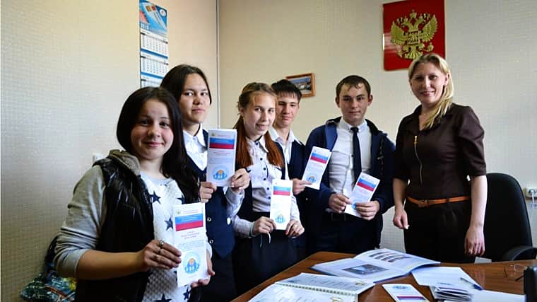 В Международный день семьи в отделе ЗАГС администрации Канашского района состоялся День открытых дверей.