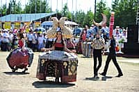 Михаил Игнатьев принял участие в праздновании Дня Республики в Канашском районе (фото №12).