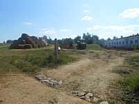 Строящуюся ферму КФХ Макарова А.Н. в с. Малые Кибечи посетил зам. главы администрации Канашского района Михайлов С.Н. (фото №8).