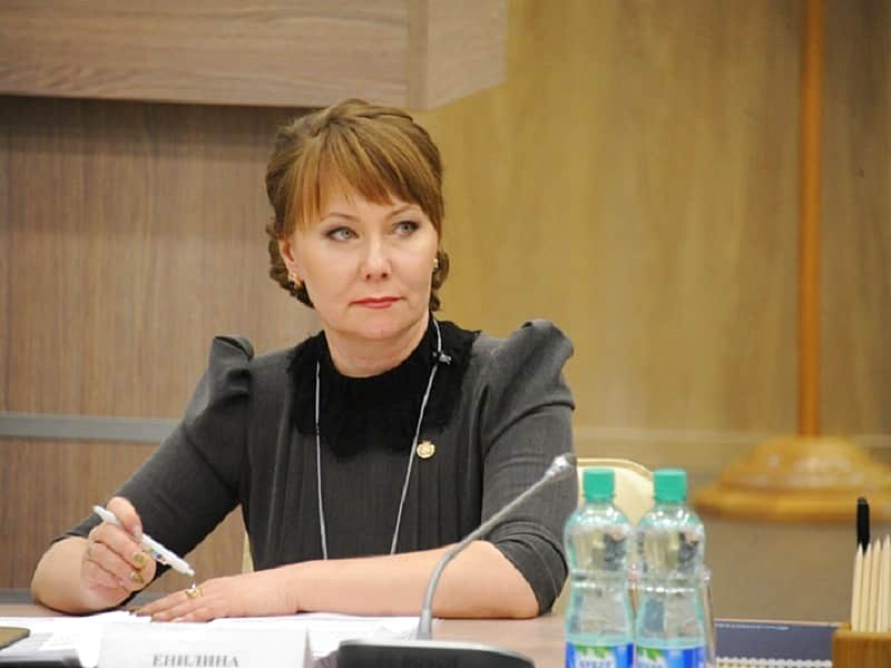 Министр финансов Чувашии нашла причину высоких доходов чиновников.