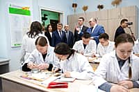 Глава Минсельхоза России Дмитрий Патрушев посетил Канашский район (фото №9).