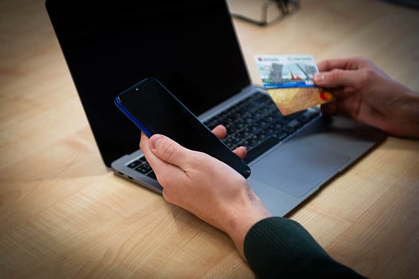 В Чувашии сотрудница налоговой службы перевела мошенникам 3,5 миллиона рублей.