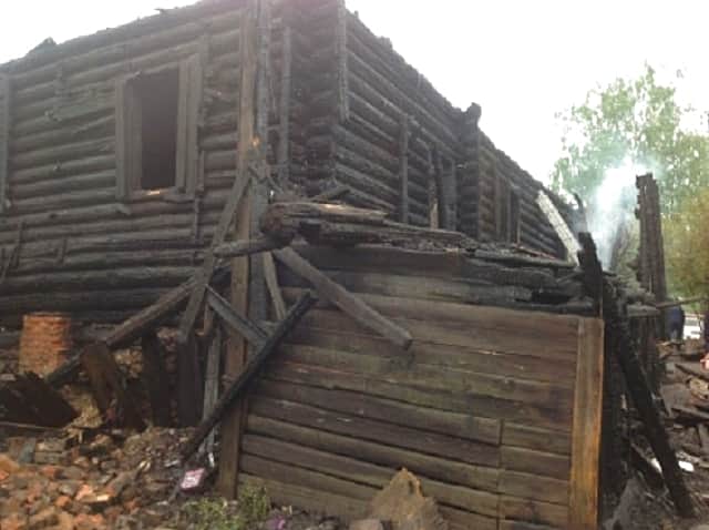 Названа причина пожара, унёсшего жизни матери с тремя детьми в Чебоксарах.