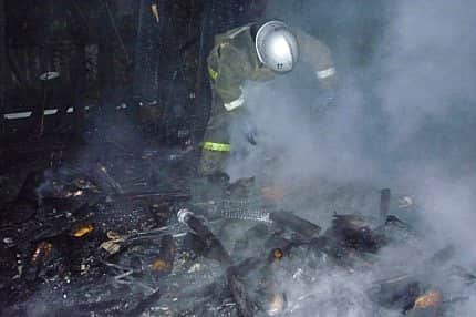 В ночь на 9 октября вспыхнула баня в частном хозяйстве 56-летней жительницы деревни Анаткасы Канашского района.