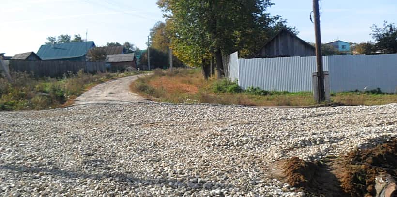 Новости поселений: выполнены работы по расширению перекрестка по улице Карла Маркса в деревне Малые Бикшихи.