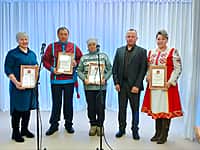 В деревне Новые Мамеи торжественно открылся новый сельский клуб (фото №5).