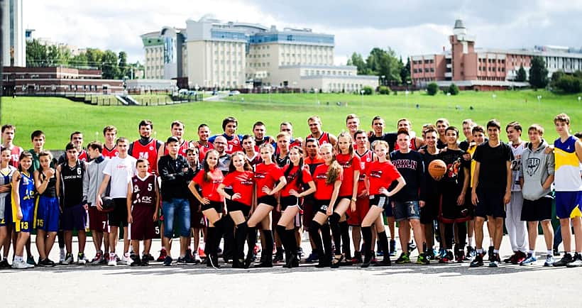 Очередные подиумы первенства Чувашской Республики завоевали баскетболисты города Канаша.