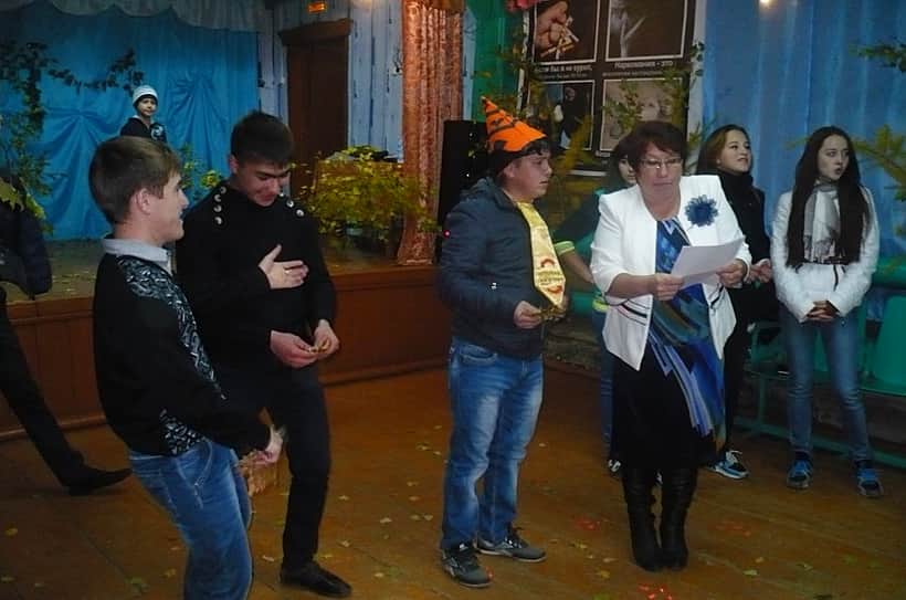 Осенний бал в Малокибечском СДК.