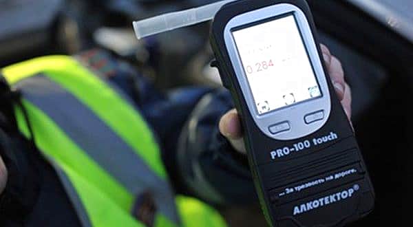 В праздничные дни сотрудники ГИБДД выявили на дорогах Чувашии более 60 нетрезвых водителей.