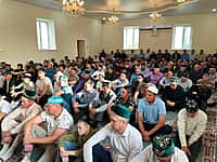 Праздничный намаз Курбан-байрам собрал горожан Канаша в единстве и радости (фото №8).