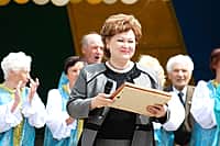 Праздничным концертом отпраздновали День России жители города Канаша (фото №2).