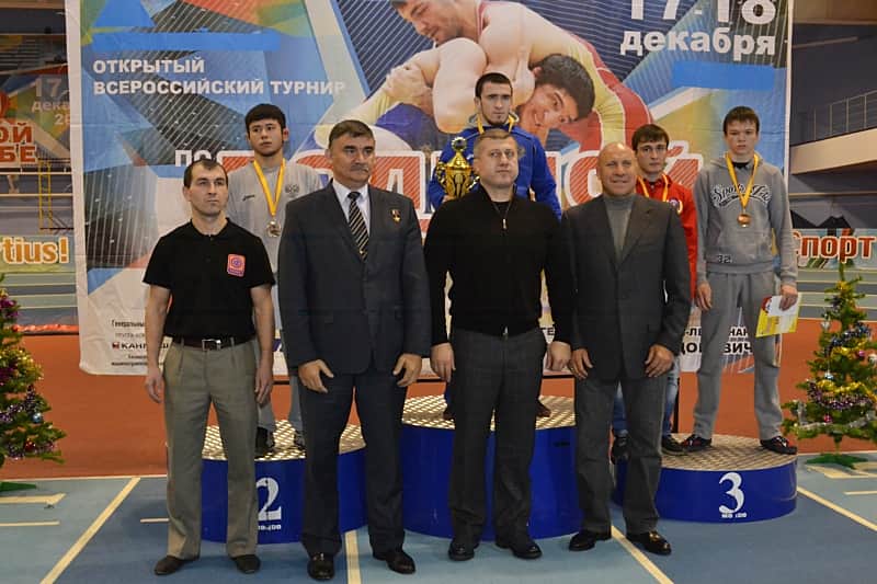 Представитель города Канаша - призер Всероссийского турнира по спортивной (вольной) борьбе на призы Героя России, генерал-лейтенанта Н.Ф.Гаврилова.