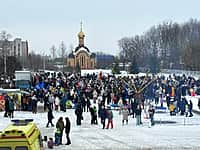 В воскресенье в Канаше прошёл праздник "Прощай, Зимушка-Зима! Прощай, Масленица!" (фото №2).