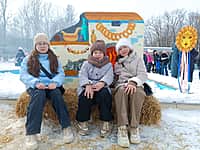 В воскресенье в Канаше прошёл праздник "Прощай, Зимушка-Зима! Прощай, Масленица!" (фото №4).