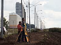 Проспект в будущее: на строительстве транспортной развязки в центре Чебоксар к работам приступили дорожные строители (фото №4).