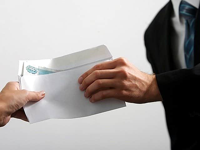 Работодатель за неофициальное трудоустройство будет нести ответственность.