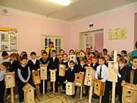 В рамках Года экологии по инициативе Канашского лесничества прошел конкурс на изготовление лучшего скворечника (фото №6).