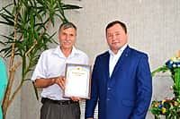 На расширенном совещании руководителей служб и отделов администрации, глав и специалистов сельских поселений Канашского района состоялось массовое награждение (фото №9).