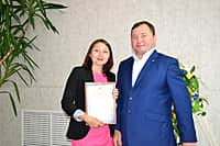 На расширенном совещании руководителей служб и отделов администрации, глав и специалистов сельских поселений Канашского района состоялось массовое награждение (фото №17).