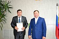 На расширенном совещании руководителей служб и отделов администрации, глав и специалистов сельских поселений Канашского района состоялось массовое награждение (фото №22).