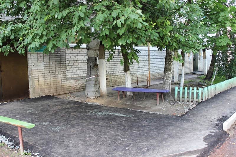 Ремонт дворов в Канаше планируется завершить к 30 августа текущего года.