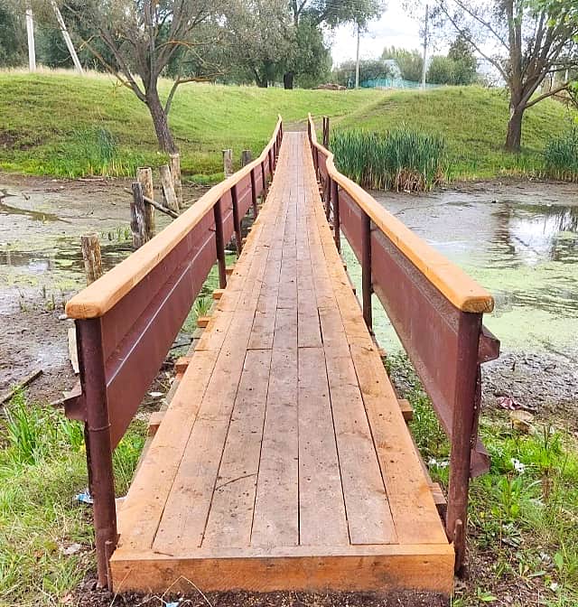 Завершен ремонт моста в д. Кармамеи.