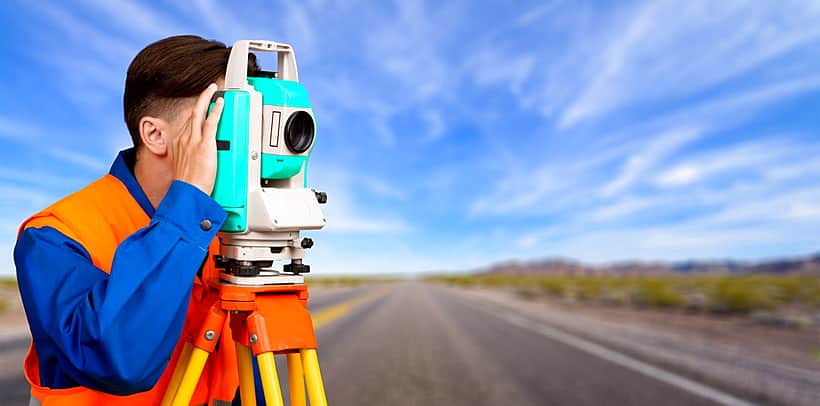 Выбирайте кадастрового инженера по итогу рейтинга Росреестра.