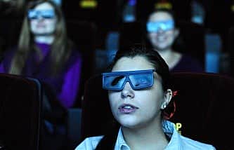 Российские кинотеатры в следующем году отдадут 20% сеансов под отечественные фильмы.