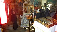 Сегодня в церкви Иконы Казанской Божьей Матери прошло праздничное богослужение (фото №1).