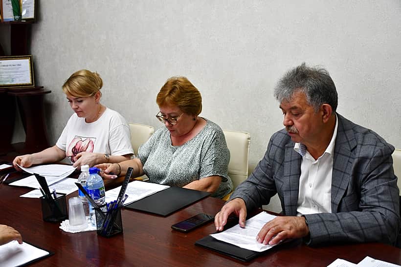 Льготный тариф на обращение с отходами установлен для жителей села, проживающих в частных домах.