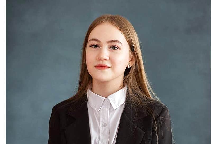 Ученица школы №1 г. Канаш - победитель регионального этапа Всероссийской олимпиады школьников по русскому языку.