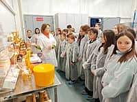 Учащиеся школы №3 г. Канаш в новогодние каникулы посетили СППК «Мелилотус» (фото №4).