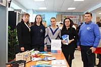 286 школьников Канашского МО планируют поступить на целевое обучение и получить бесплатное образование (фото №8).