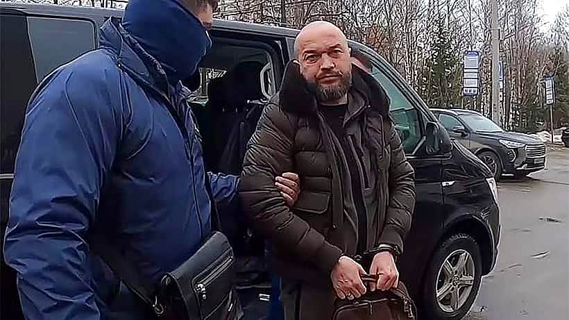 Бывшего вице-премьера правительства Чувашии Павла Данилова задержали за получение взятки в 32 млн рублей.