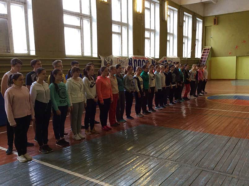 На спортивных объектах города Канаша проходят массовые мероприятия по сдаче норм Всероссийского физкультурно-оздоровительного комплекса "Готов к труду и обороне".