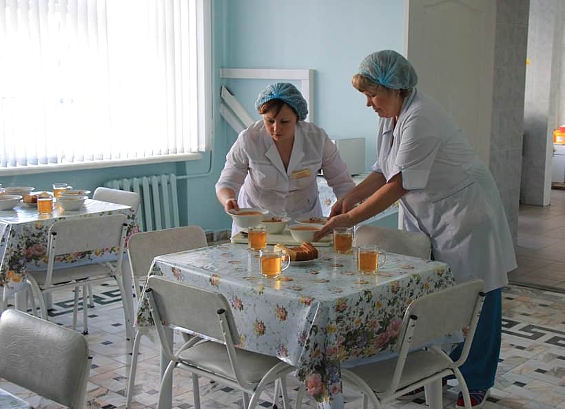 Стоимость питания в организациях социальной сферы – на контроле Правительства республики.