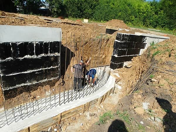 Строительство будущего Районного Дома культуры в селе Шихазаны идет полным ходом.