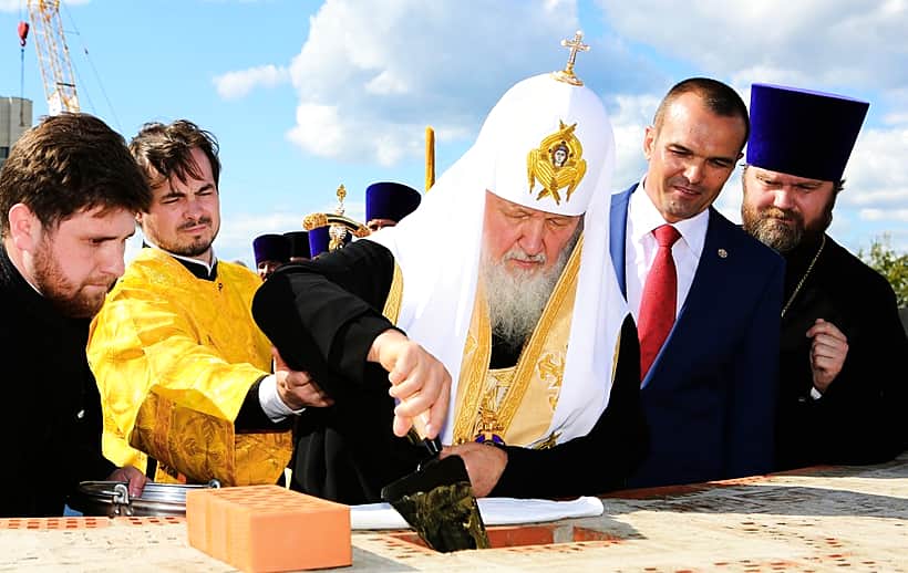 Святейший Патриарх Кирилл в Чебоксарах совершил чин закладки капсулы под строительство Большого Соборного храма в честь Преподобного Сергия Радонежского.